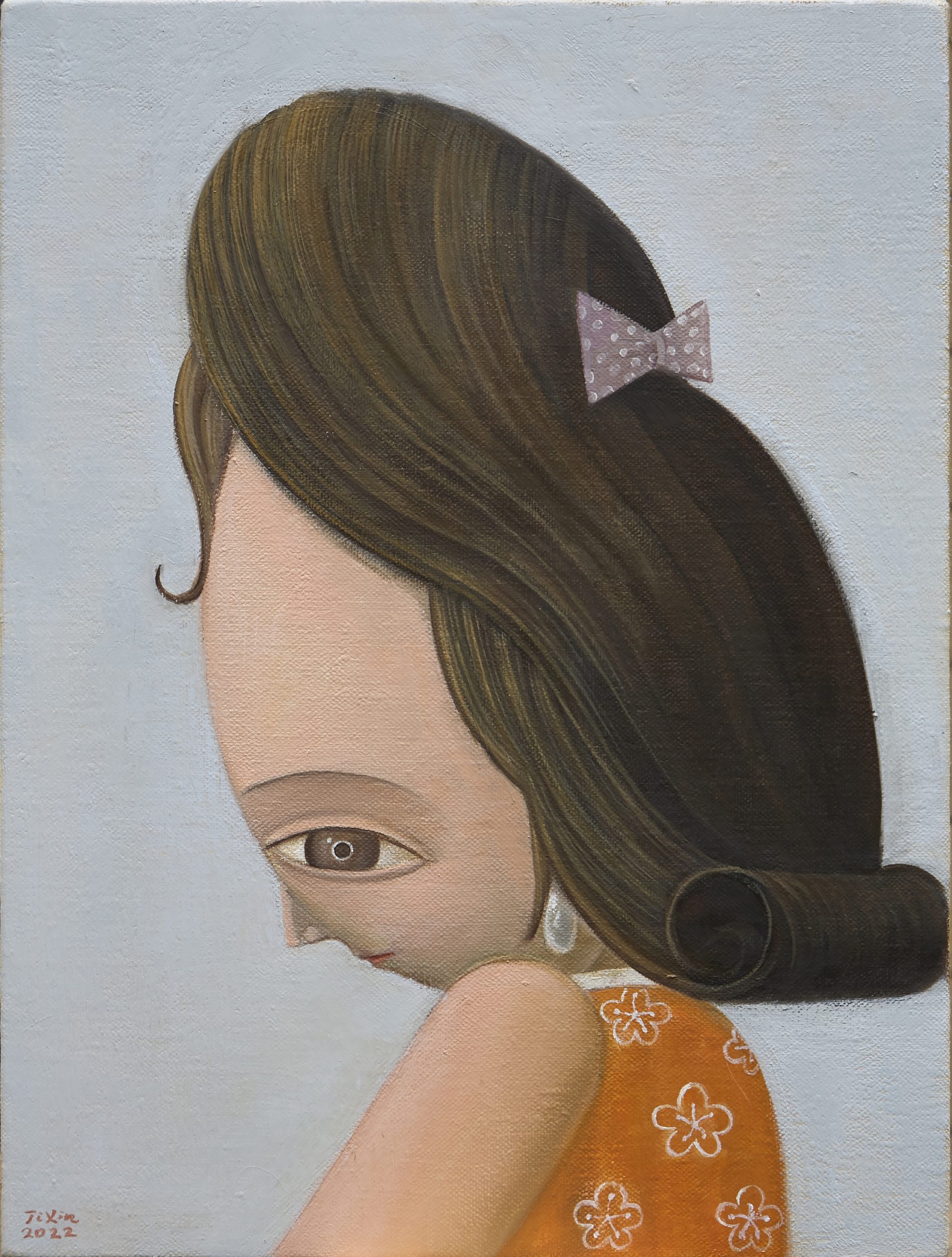 Ji Xin's Female Figures Combine Surrealism with Traditional